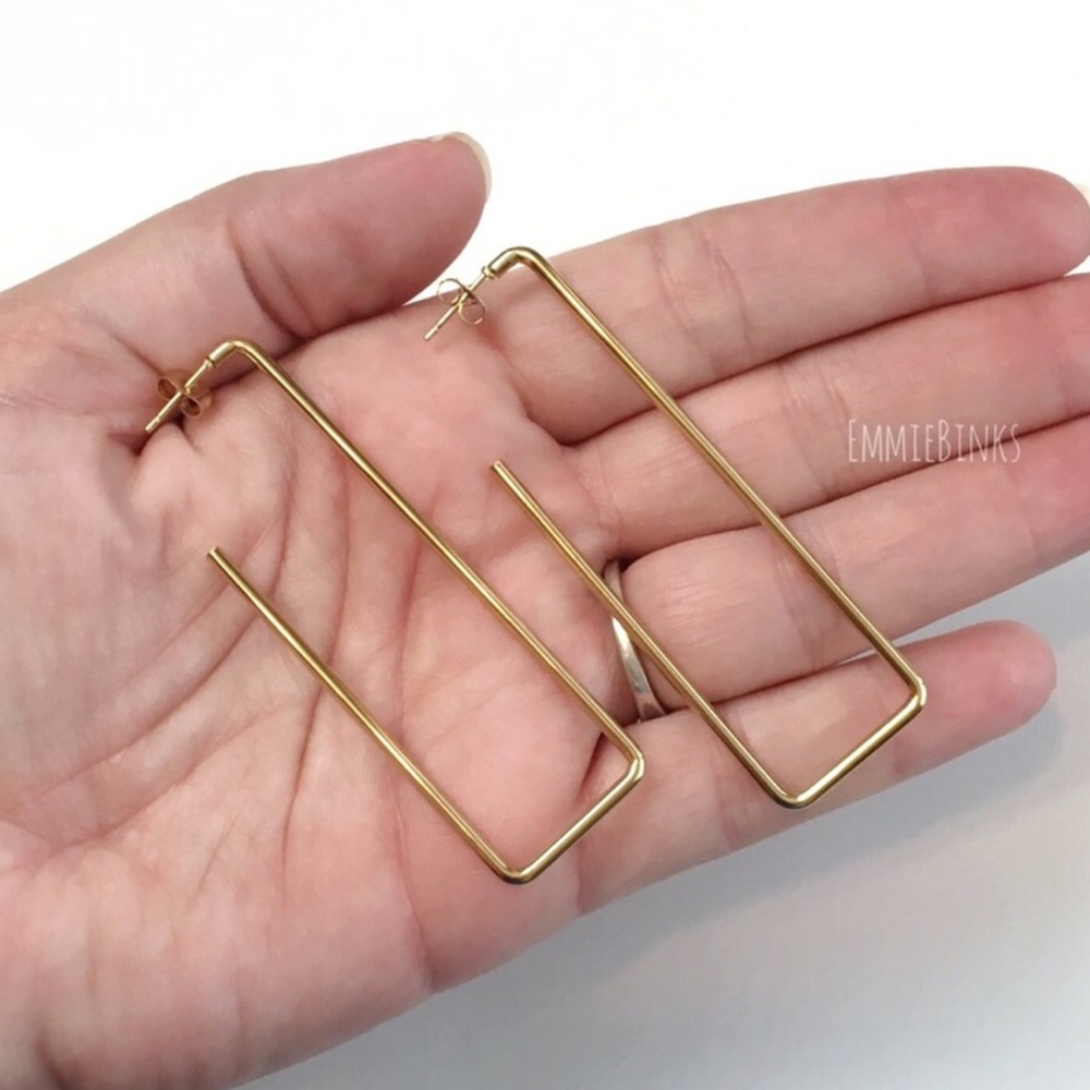 New 18KGP Gold Plated Geometric Box Open Hoop Earrings